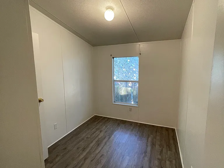 9830 SE 164th Pl — Photo 13