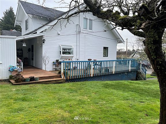 5th image of 608 NE Willow Street