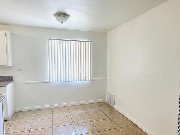5th image of 4830 Canoga St
