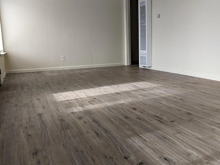 4525 Cypress Ave — Photo 5
