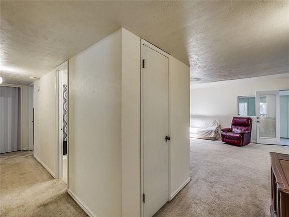 5th image of 4117 Rushmoor Dr