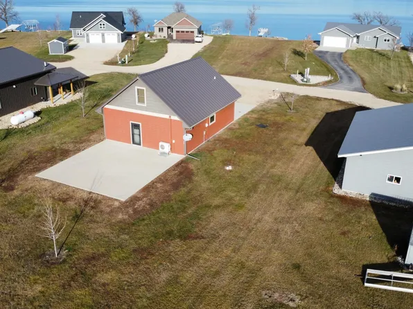 48022 Cork And Bobber Ln, Big Stone City, SD 57216