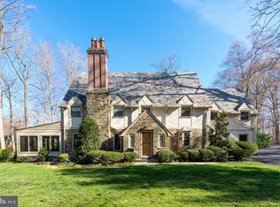 901 Centre Rd, Wilmington, DE 19807