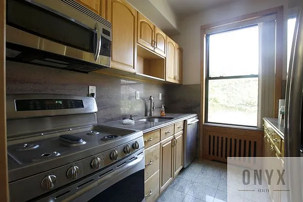 Rented by Onyx | media 4