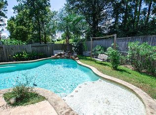 231 Fairwind Trail Dr, Conroe, TX 77385