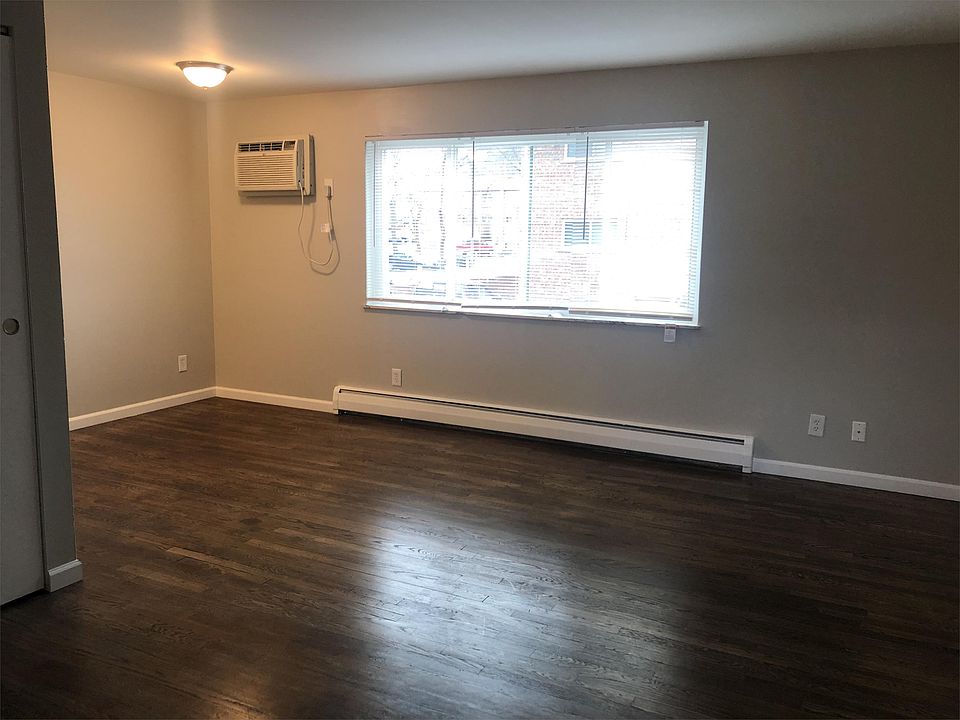 1st image of 106 Koehler Ave APT 2