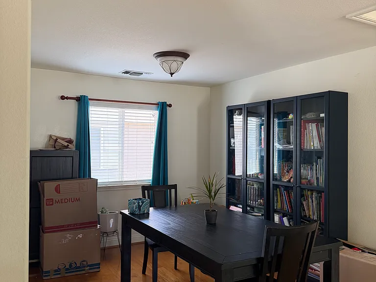 1357 Freswick Dr — Photo 10