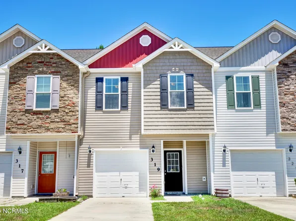 319 Cedar Island Trail, Holly Ridge, NC 28445