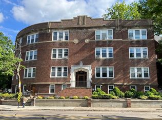 576 Washington St APT 6, Brookline, MA 02446