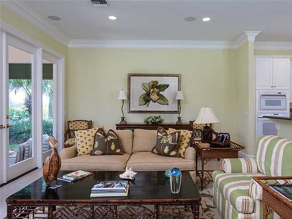 3rd image of 803 Pembroke Ct
