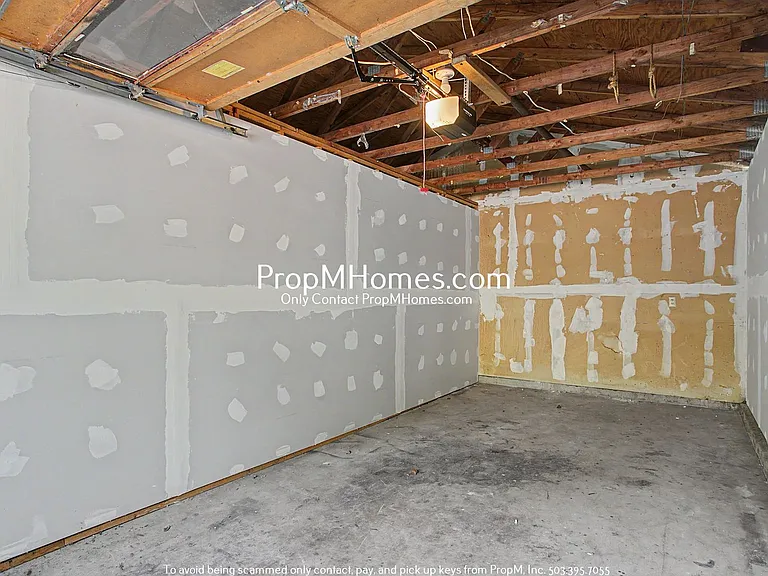 2218 SE Tacoma St — Photo 19