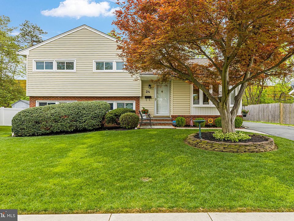 24 E Avon Dr, Claymont, DE 19703 | Zillow