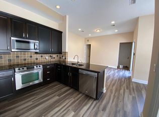 8441 NW 38th St, Hollywood, FL 33024
