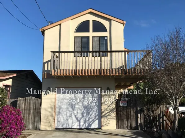 1652 Laguna St, Seaside, CA 93955