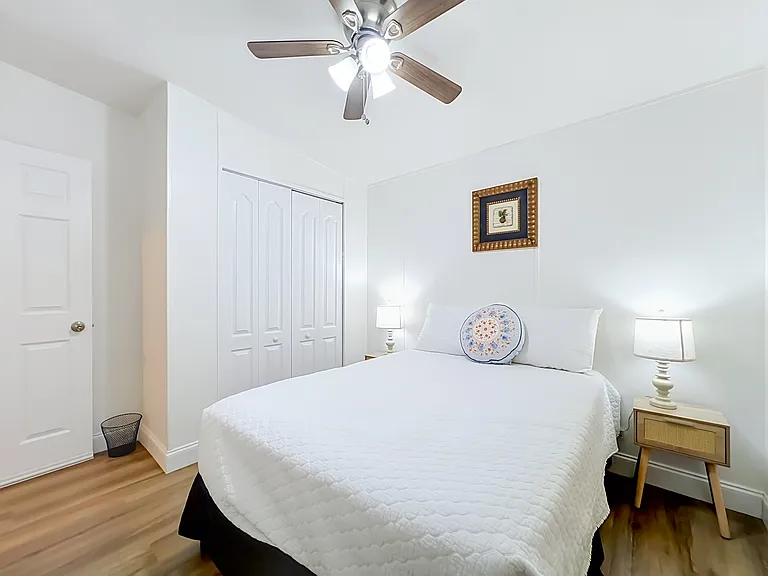 1430 Hilltop Rd — Photo 7