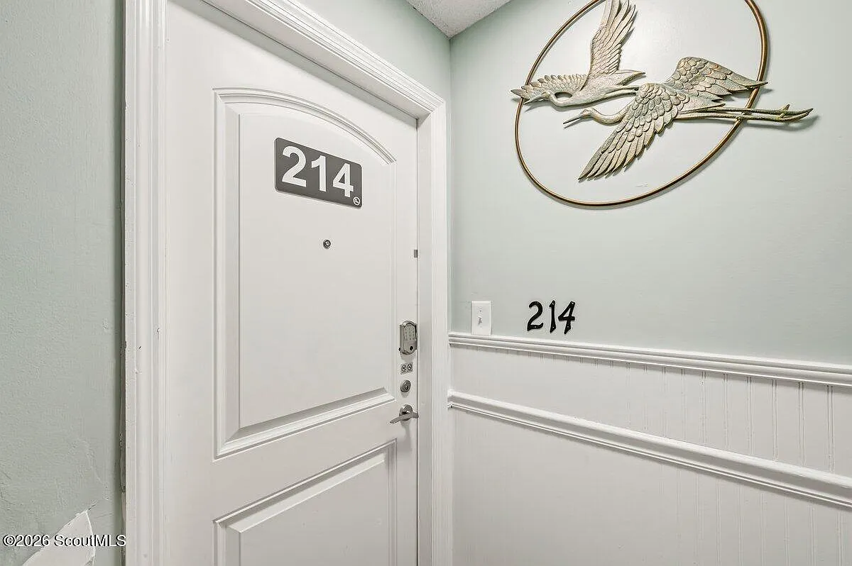 1 bed, 1.0 bath, 988 sqft, $2,000 — Photo 3