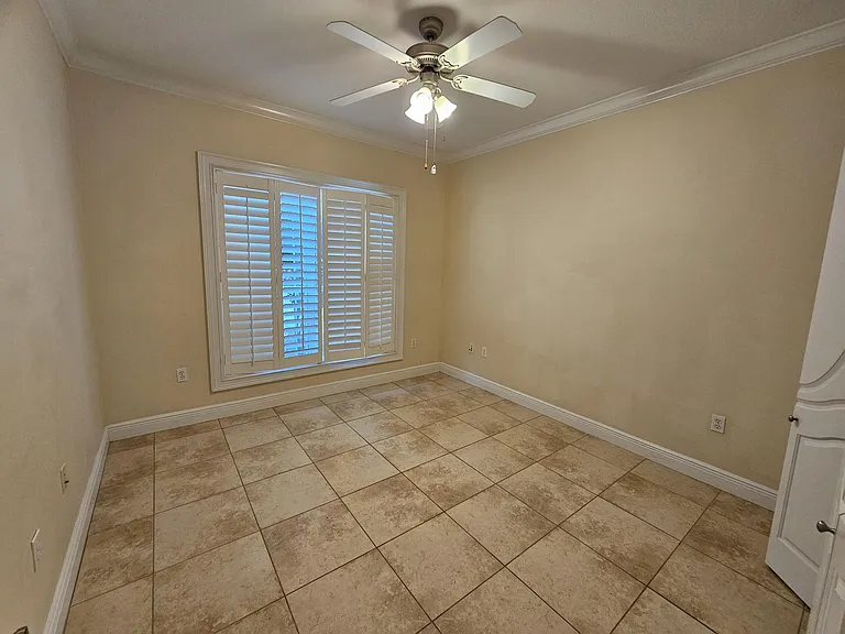 1866 Sunrise Dr — Photo 20