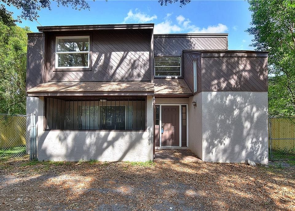 1st image of 1107 N Stella Ave