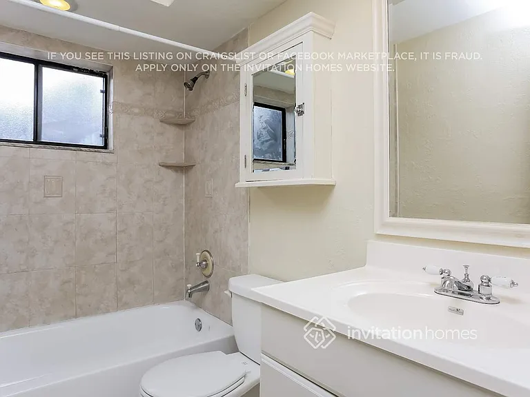 4915 SW 12th St — Photo 18