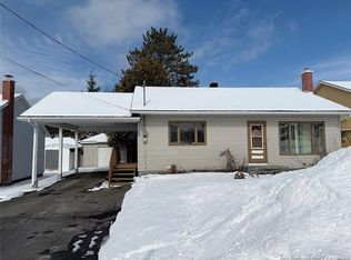 52 47th Ave, Edmundston, NB E3V 3C2