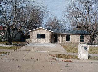1601 Quail Dr, Garland, TX 75040