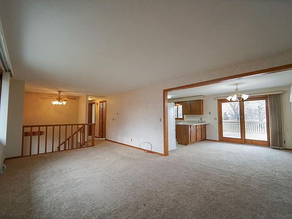 5th image of 230 Law Ave