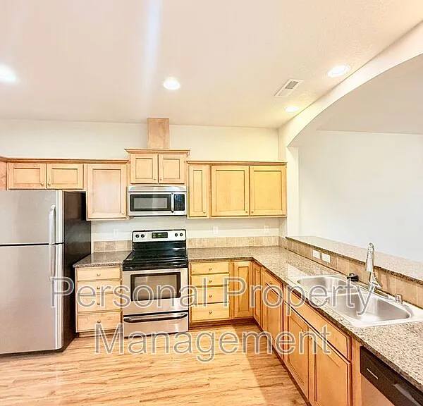 2406 NE 130th Ave — Photo 5