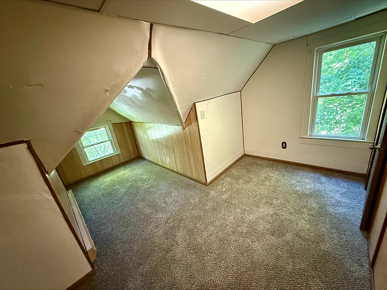 15 S Walnut St #4 — Photo 3