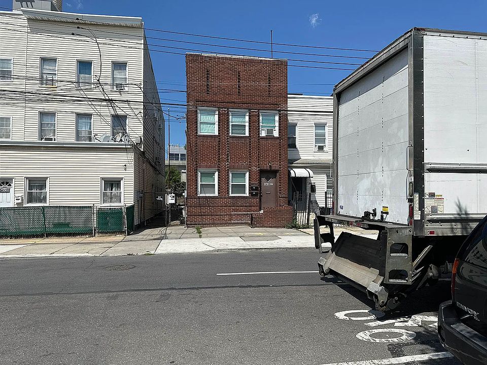 1st image of 14327 95th Ave