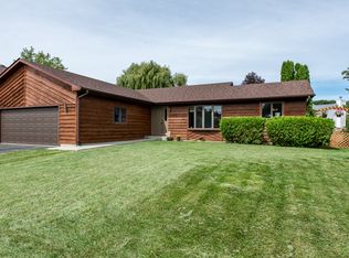 2521 Hamilton Dr, Lindenhurst, IL 60046