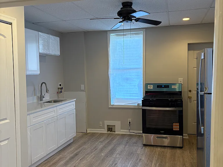 1200 Glyndon Ave — Photo 5