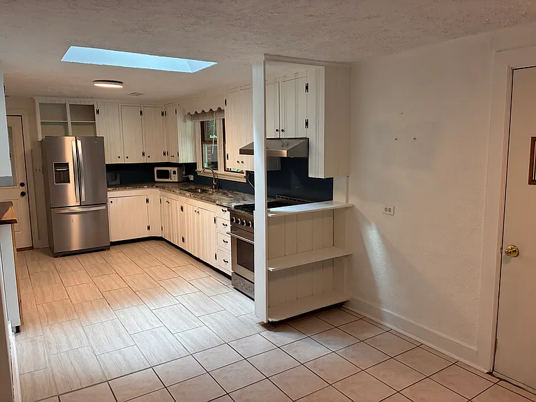 108 Virginia Ave — Photo 9