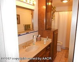 5th image of 100 Tanglewood Dr
