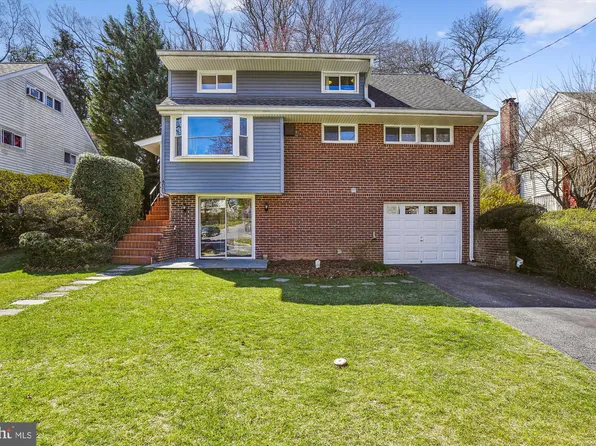 400 Carl St, Rockville, MD 20851