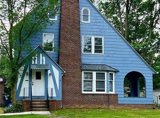 1261 Cleveland Heights Blvd, Cleveland Heights, OH