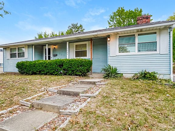 4th image of 1434 Burnley Sq S