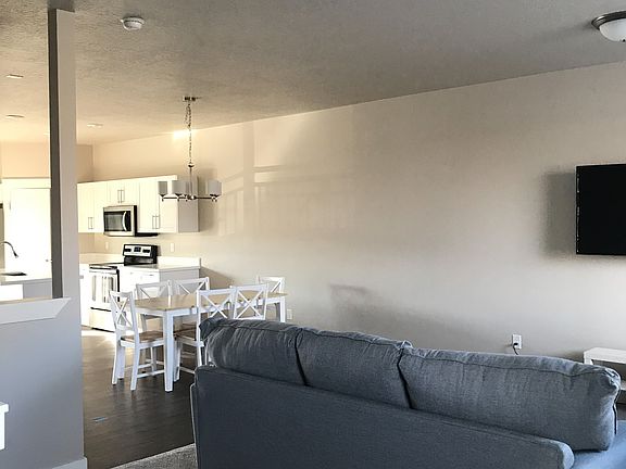 5th image of 1869 S 1030 W #1