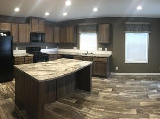 2024 Lark Ln NW, Stewartville, MN 55976
