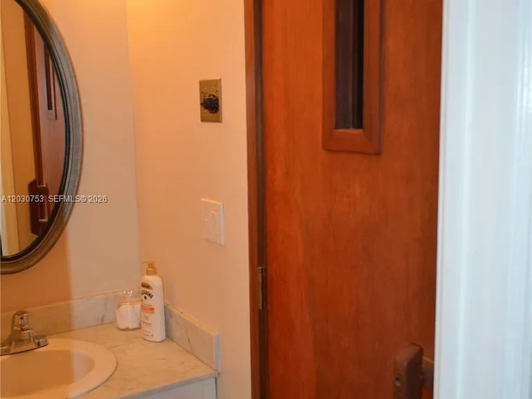 3932 Estepona Ave #7D5 — Photo 22