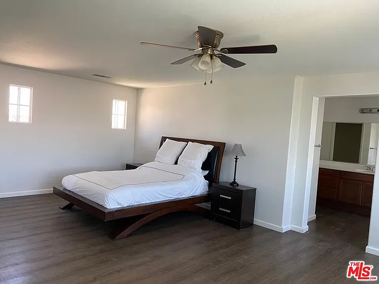41183 Bank Ct — Photo 19