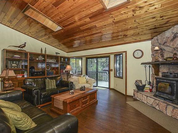3rd image of 1152 Gold Mountain Dr