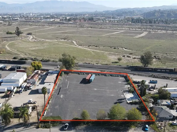 1200 Jefferson Ln #3, Colton, CA 92324