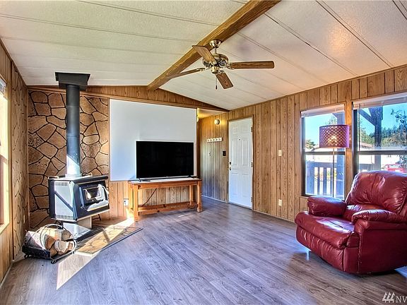 5th image of 43010 SE North Bend Way Unit 2