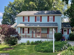 22 Meadowview Dr, Hanover, PA 17331