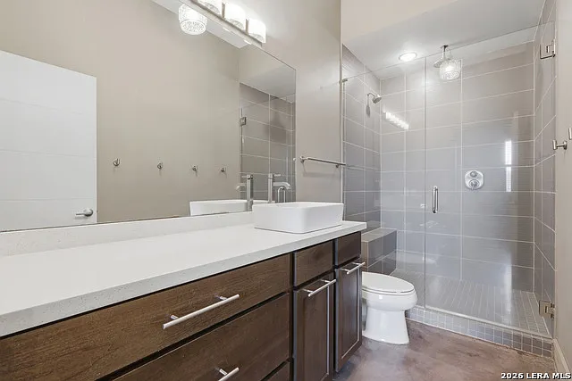1542 N Alamo St #201 — Photo 15