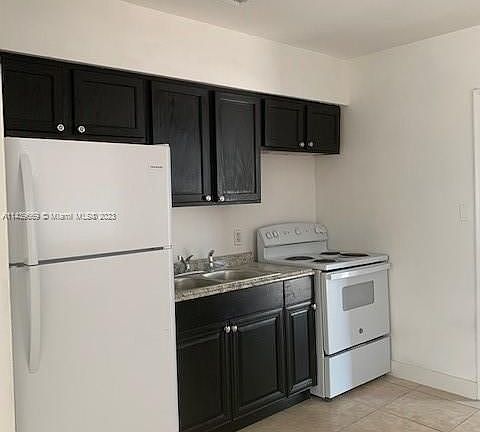 4th image of 3050 NW 8th Pl