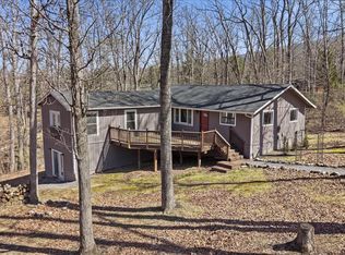 110 Tall Pine Ln, Gerrardstown, WV 25420