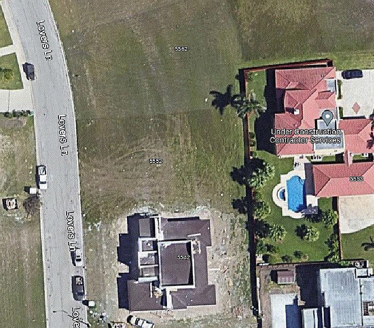 1st image of 5552 Lovers Ln