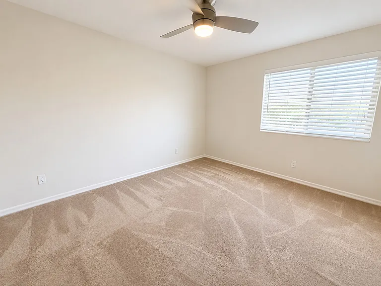18688 W Mescal St — Photo 35