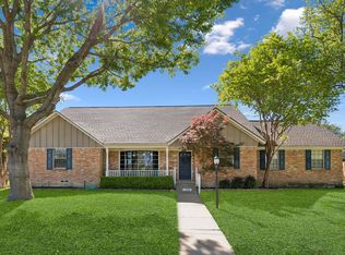 13530 Far Hills Ln, Dallas, TX 75240